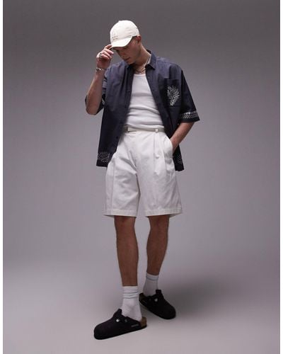 TOPMAN – weite shorts - Weiß