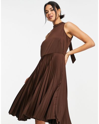 Closet Halter Neck Pleated Midi Dress - Brown