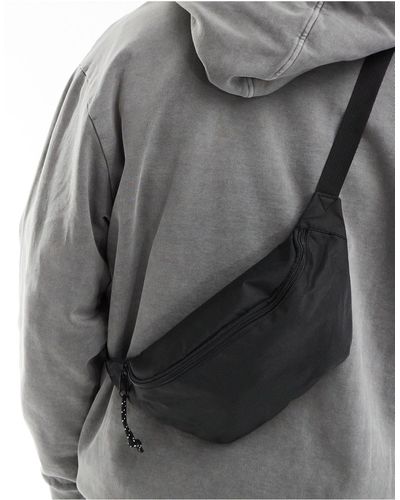 ASOS Cross Body Bum Bag With Contrast Puller - Grey