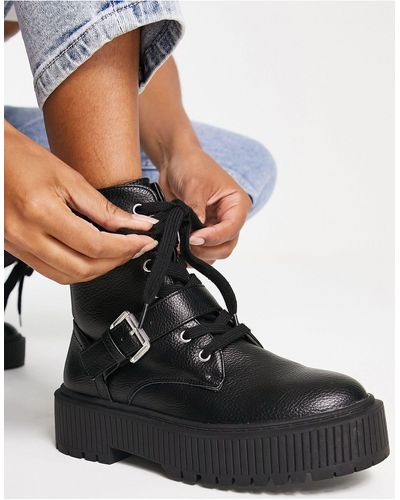 New Look Flat Chunky Flatform Lace Up Boots - Black