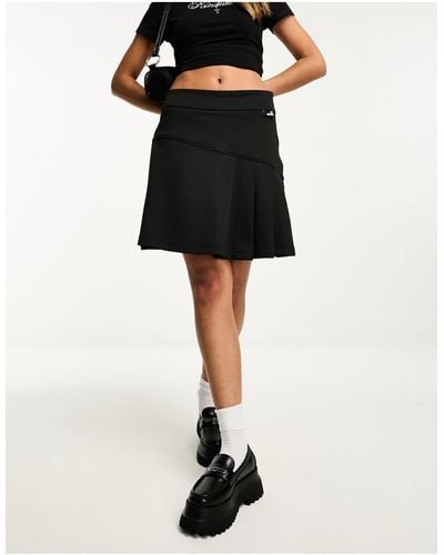 Love Moschino Minifalda negra plisada - Negro
