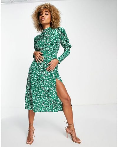AX Paris Midi Dress With Ruched Sleeves - Green