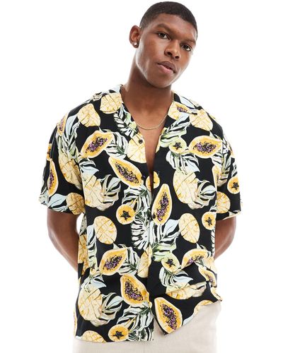 Jack & Jones Originals - camicia con colletto con rever nera con stampa di frutta - Nero