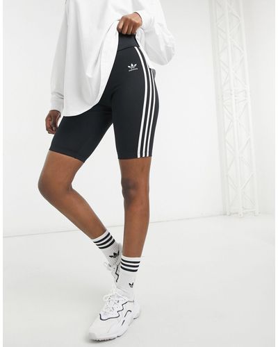 adidas Originals – adicolor – legging-shorts mit hohem bund und drei streifen-logo - Schwarz