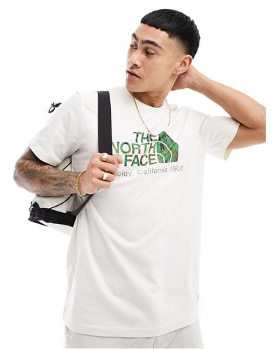 The North Face Camiseta blanco hueso con logo grande berkeley california