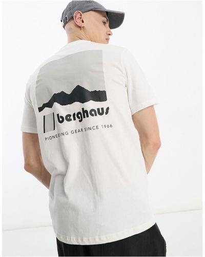 Berghaus Camiseta blanca unisex con estampado skyline lhotse - Blanco
