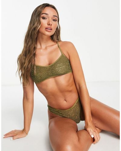 TOPSHOP Animal Lace Soft Crop Bra With Cross Back - Green