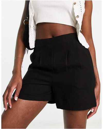Vero Moda Pleat Front Linen Blend Shorts - Black