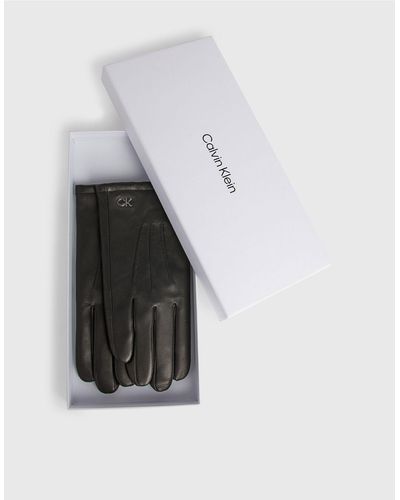 Calvin Klein – e handschuhe mit ck-metallbesatz - Weiß