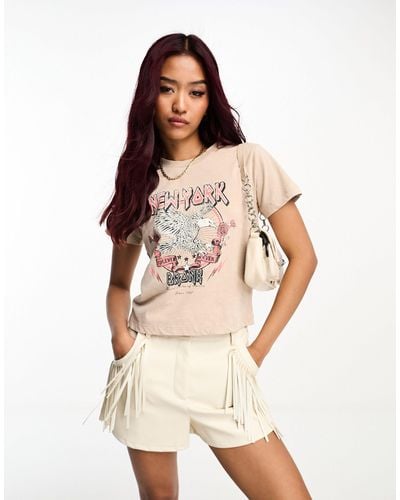 Miss Selfridge Festival New York Graphic T-shirt With Cut Out Back Detail - Natural