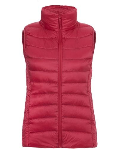 Uniqlo Burgundy Ultra Light Betsy Lining Down Vest - Red