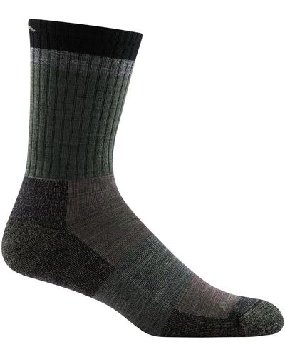 https://cdna.lystit.com/400/500/tr/photos/backcountry/1e49ad32/darn-tough-Fatigue-Heady-Stripe-Micro-Crew-Light-Cushion-Sock.jpeg