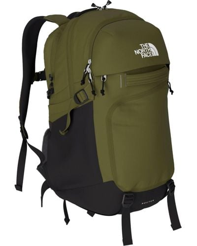 The North Face Router 40L Backpack Forest/Tnf - Green