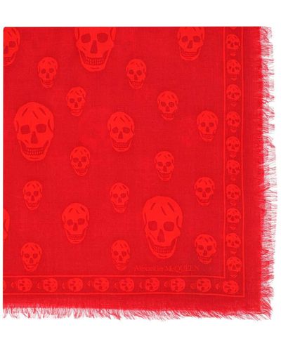 Alexander McQueen Skull Buff in Light Wool - Rojo