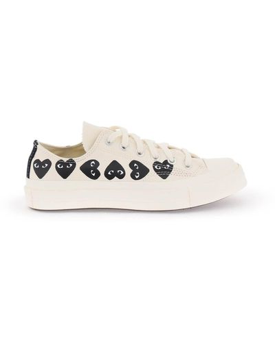 Comme des Garçons Comme des Garcons gioca "Low Top Multi Heart Chuck 70 Sneaker di Converse X Comme des - Bianco