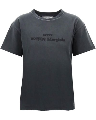 Maison Margiela "Logotipo inverso de la camiseta bordada con - Negro