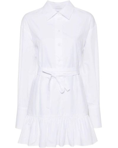 Patou DR136 Frau weißes Kleid