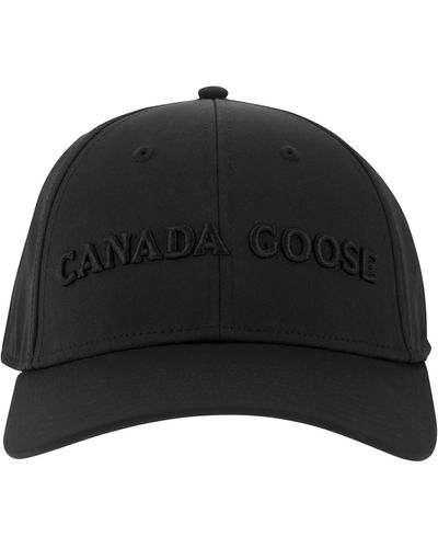 Canada Goose Hat With Visor And Embroidered Logo - Black