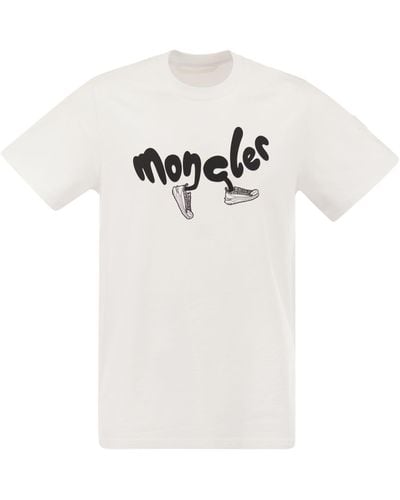 Moncler T -Shirt mit laufendes Logo - Weiß