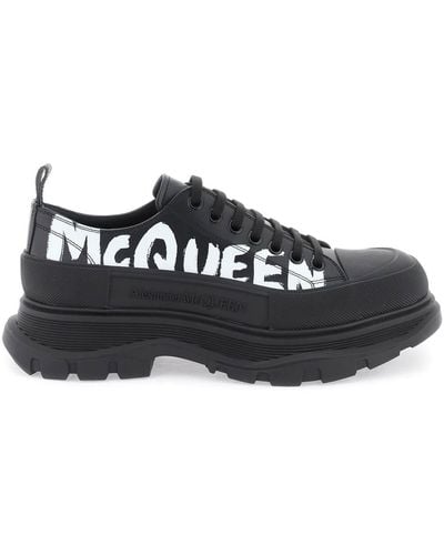 Alexander McQueen 'tread Slick Graffiti' Sneakers - Zwart