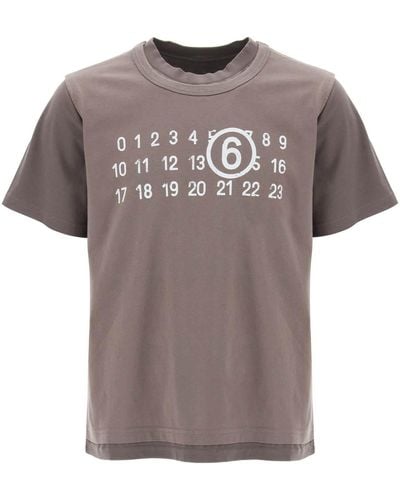 MM6 by Maison Martin Margiela Layered T -Shirt mit numerischem Signature -Druckeffekt - Mehrfarbig