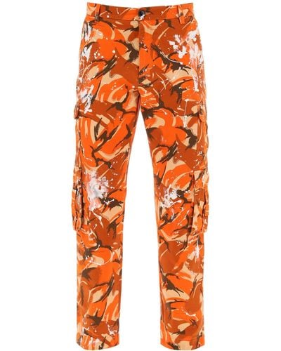 Martine Rose Pantalones de carga de camuflaje de - Naranja