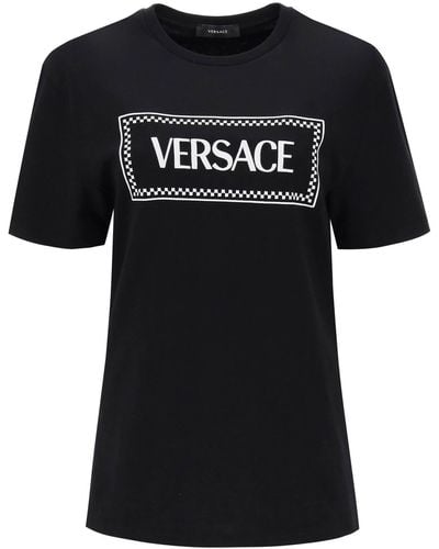 Versace T Shirt Con Logo Ricamato - Nero