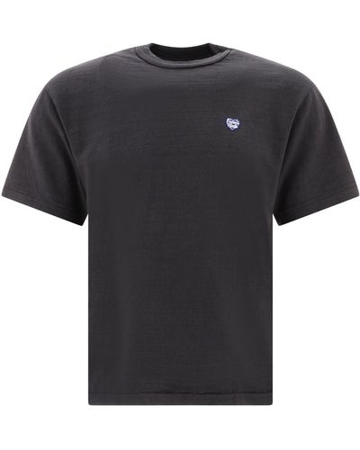 Human Made Menschlicher "Herzabzeichen" T -Shirt - Schwarz