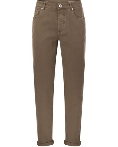 Brunello Cucinelli Cinque pantaloni tradizionali tascabili in denim tinto di comfort leggero - Grigio