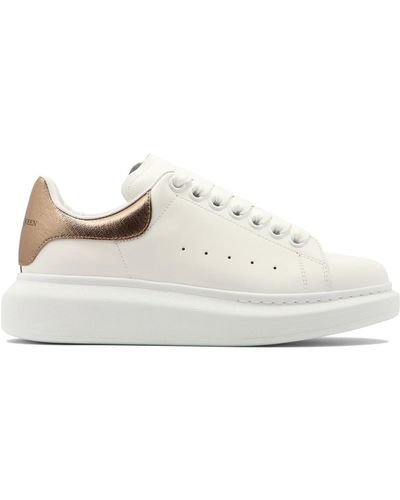 Alexander McQueen Sneakers de gran tamaño - Blanco