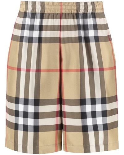 Burberry Checkered Design Shorts - Multicolor