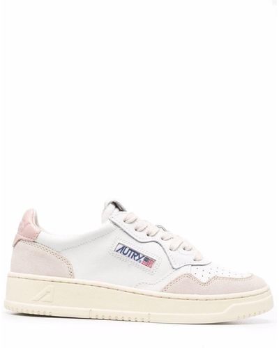 Autry Medalist Low Sneakers In And Powder Suede And Leather - White