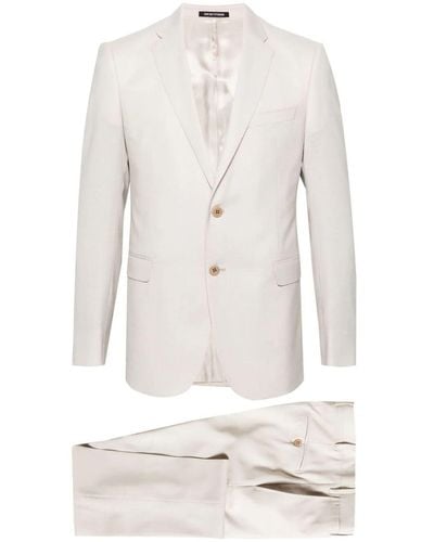 Ea7 suit outlet