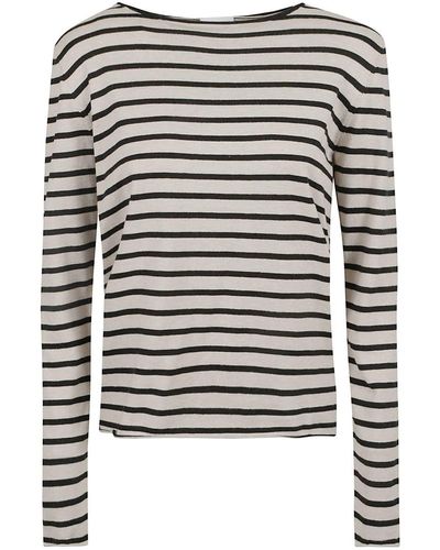 Allude Jumpers - Black