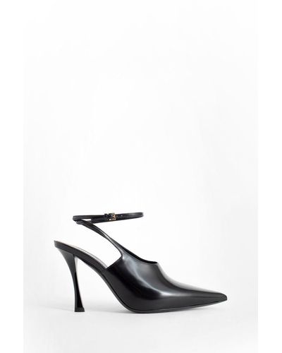 Givenchy Court Shoes - White