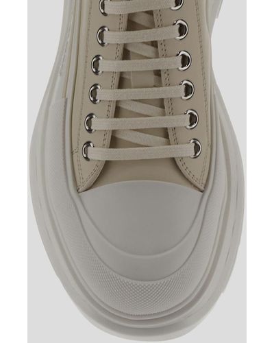 Alexander McQueen Tread Slick Lace Up Shoes - White