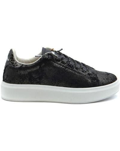 Lotto Leggenda Trainers - Black