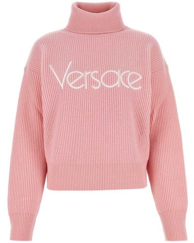 Versace Logo-embroidered Roll-neck Ribbed Jumper - Pink