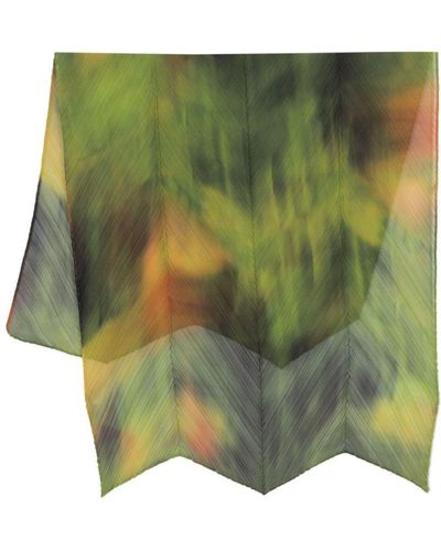 Pleats Please Issey Miyake Printed Pleated Stole - Green