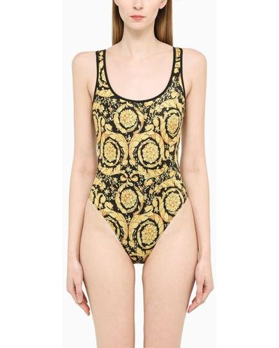 Versace Beachwear and swimwear outfits for Women | Online Sale up to 59%  off | Lyst