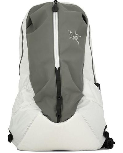 Arc'teryx "arro 22" Backpack - Grey