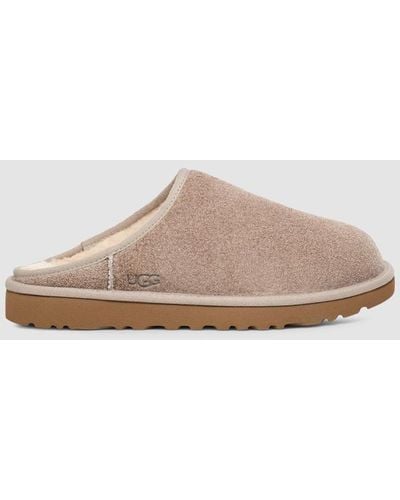 UGG M Classic Slip-On Shaggy Suede Shoes - White