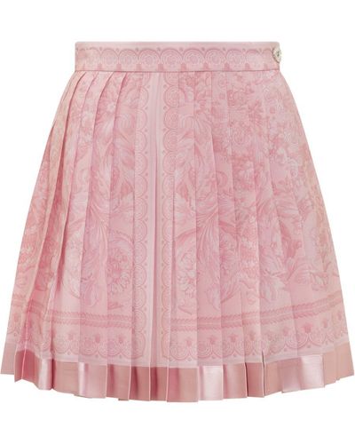 Versace Pleated Silk Miniskirt With Baroque Print - Pink