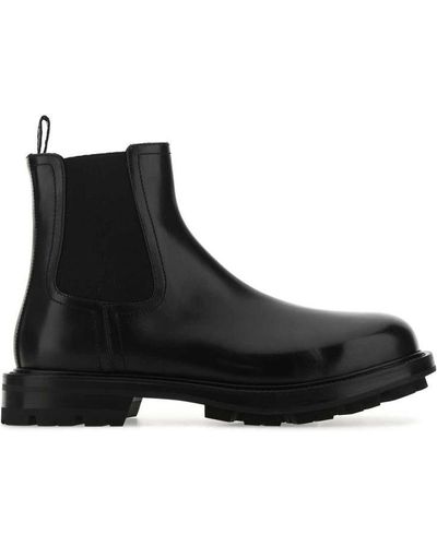 Alexander McQueen Men's Metal Pointed Toe Leather Zip Ankle Boots, Black/Silver, Men's, 10D, Boots Ankle Boots & Booties