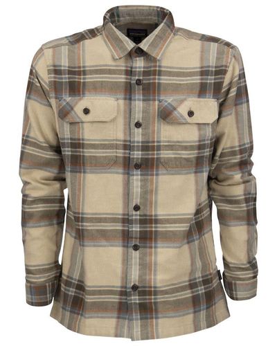 Patagonia Men's Long-sleeved Organic Cotton Midweight Fjord Flannel Shirt - Natural