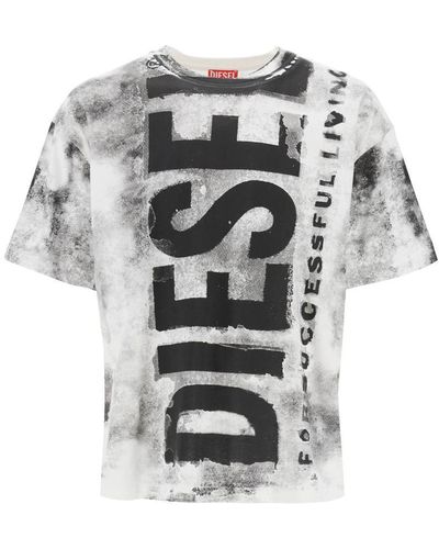 DIESEL Printed T-shirt With Oversized Logo - White