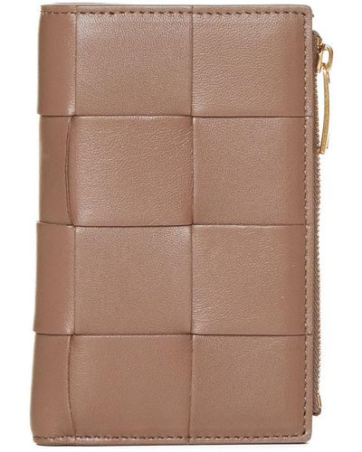 Bottega Veneta Intreccio Leather Medium Bifold Wallet - Brown