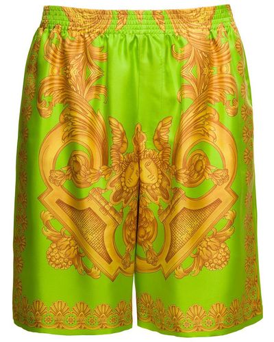 Versace And Shorts With All-Over Barrocco Print - Green