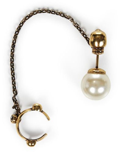 Alexander McQueen Pearl Skull Earrings - Metallic