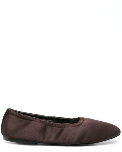 Aera Shoes - Brown